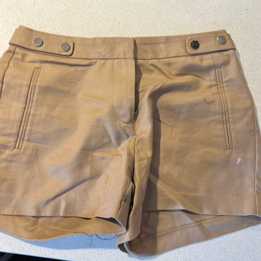 Kaki Zara Short
